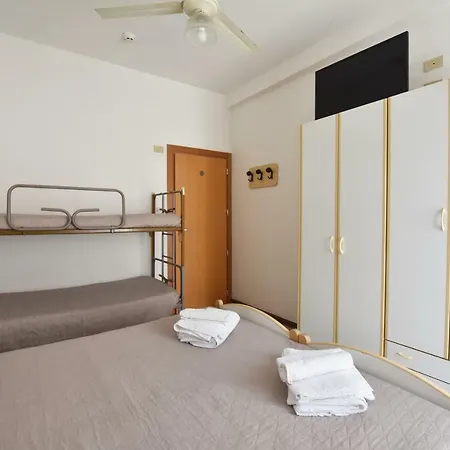 Ennia Hotell